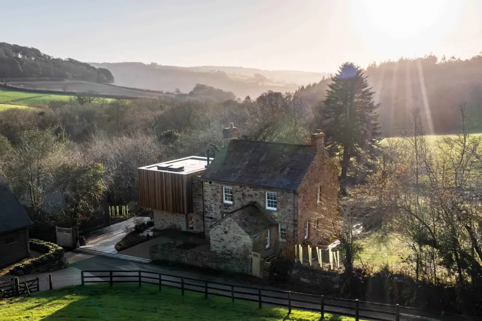 Image december-holidays-cornwall-1788351279 for Lykke, Lanhydrock