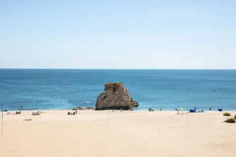 Image destinations-south-cornwall-charlestown-carlyon-bay-1762802645 for Carlyon Bay rock stack