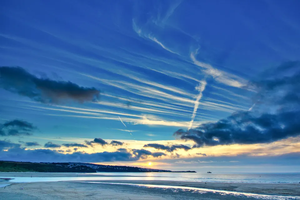 Image destinations-west-cornwall-gwithian-godrevy-hayle-1762775800 for Hayle sunset