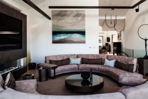 Image interior-refreshes-1763648009 for 