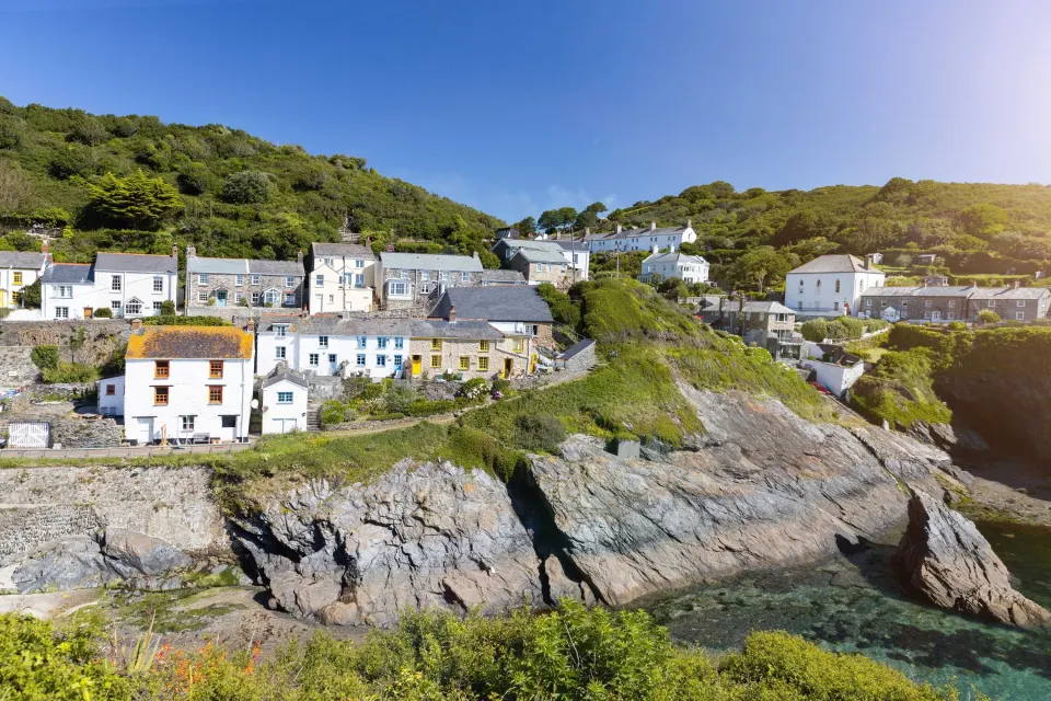 Image locations-south-cornwall-roseland-peninsula-1778757902 for Harbour village on The Roseland
