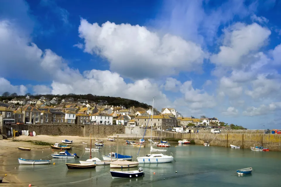 Image locations-west-cornwall-marazion-penzance-1777473448 for Mousehole&amp;#039;s harbour