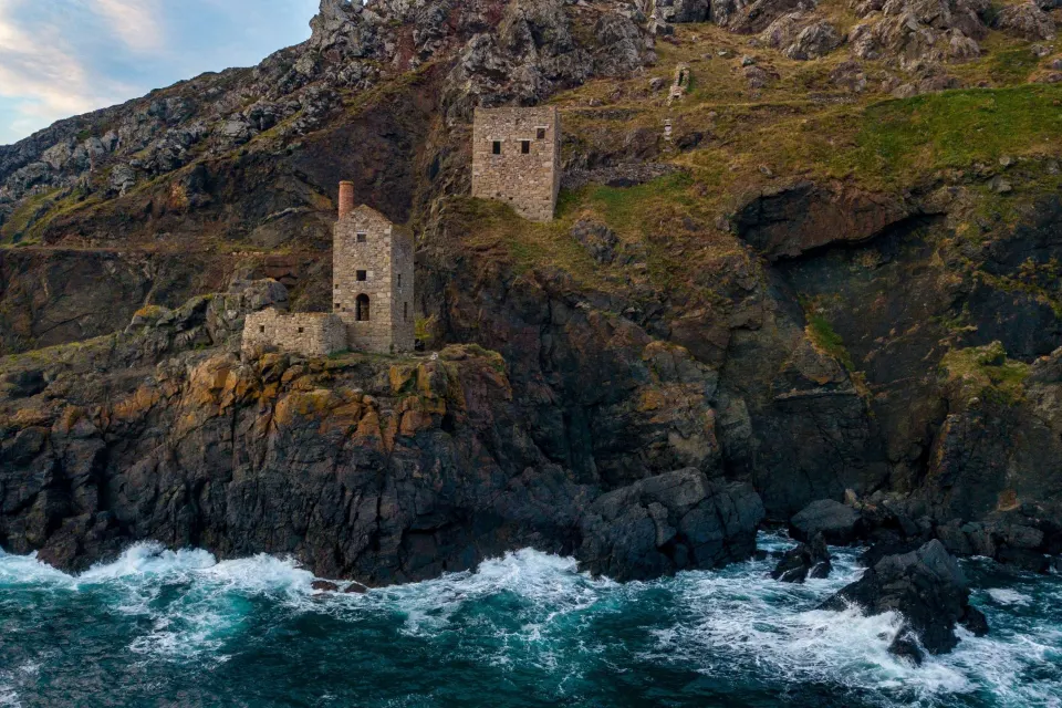Image locations-west-cornwall-pendeen-sennen-1777542569 for Botallack Mine