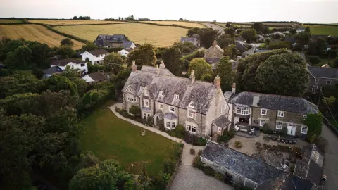 Image luxury-retreat-venues-1762264740 for Molesworth Manor