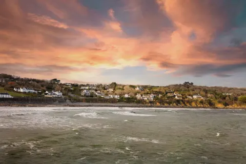 Image november-holidays-cornwall-1788269683 for Coverack in November