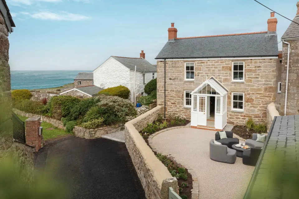 Image november-holidays-cornwall-1788270058 for Farrar Cottage, Pendeen