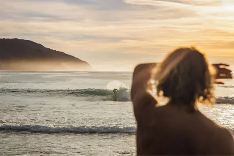 Image october-holidays-in-cornwall-1787843180 for A surfer in October