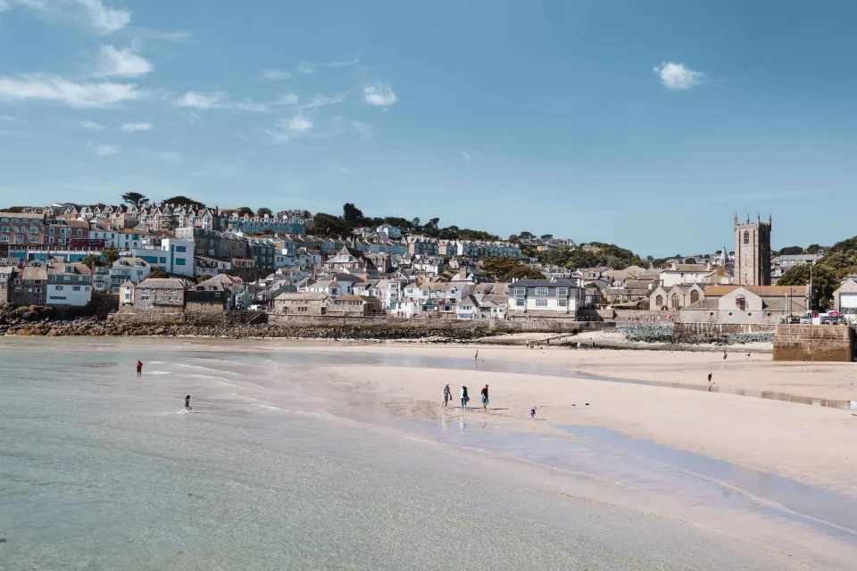 Image october-holidays-in-cornwall-1787843735 for St Ives Harbour