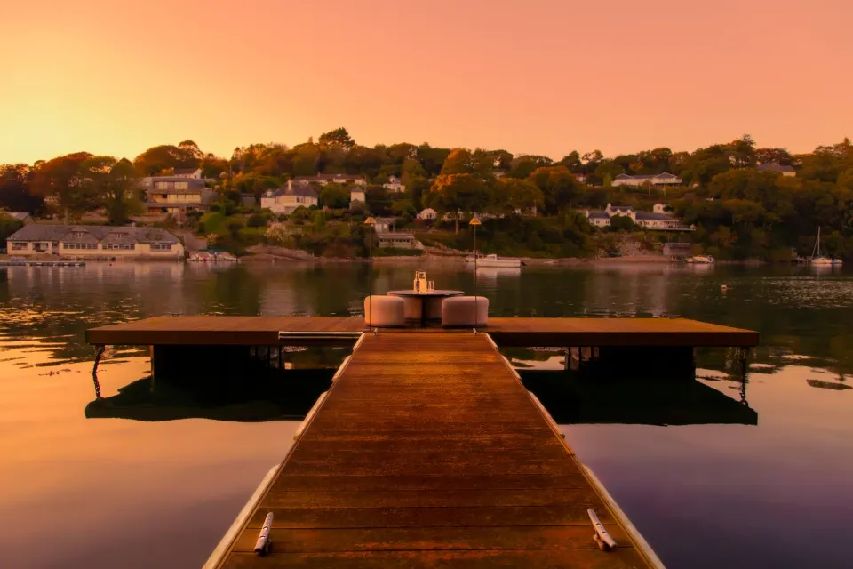 Image owners-1761825009 for Pontoon at Bosulla, Port Navas