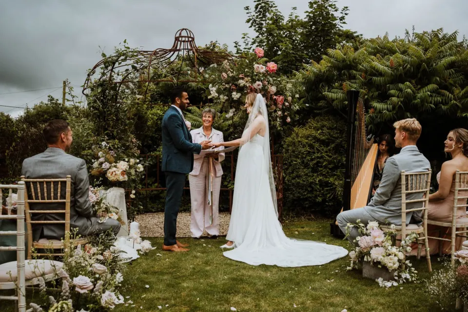 Image weddings-1790345881 for 