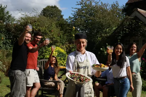 Image yhangry-1765383170 for 