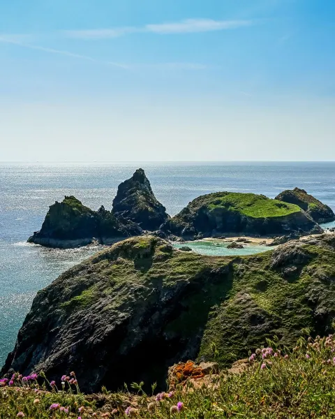 Image a-guide-to-exploring-the-lizard-peninsula-1789564398 for Kynance Cove