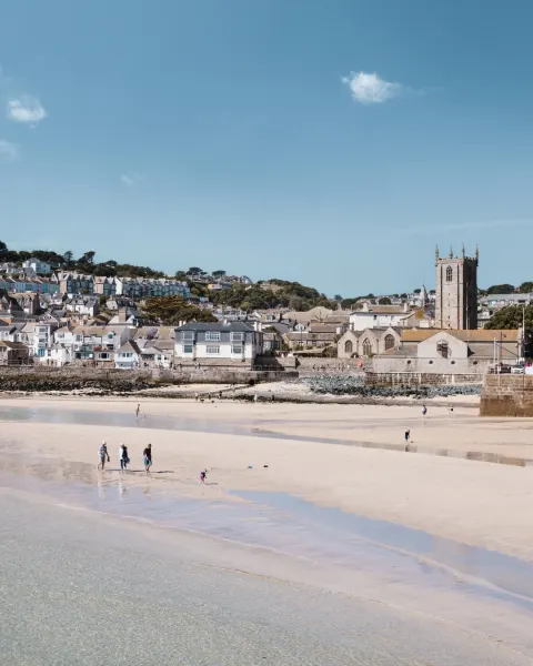 Image autumn-in-cornwall-1789732673 for Quiet Cornish beach in autumn