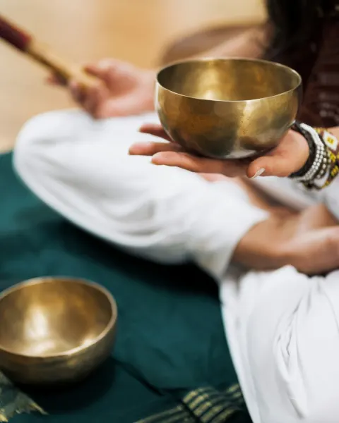 Image hidden-cornwall-itinerary-clear-waters-and-coastal-walks-in-coverack-1774869189 for 