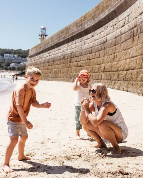 Image multigenerational-family-holidays-in-cornwall-how-to-plan-the-perfect-stay-1791376646 for A family beach day on the Cornish coast