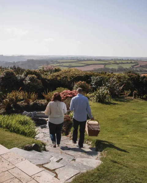 Image romantic-cornwall-breaks-1789654489 for Romantic Cornwall in every season