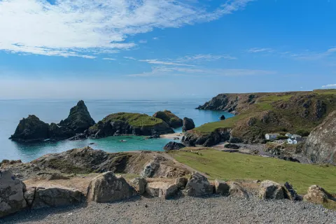 Image the-coastpath-wanderer-top-10-places-to-go-hiking-in-cornwall-1762953629 for 