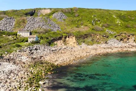 Image the-coastpath-wanderer-top-10-places-to-go-hiking-in-cornwall-1762954236 for 