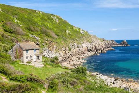 Image the-morning-swimmer-top-10-places-to-go-wild-swimming-in-cornwall-1762945617 for