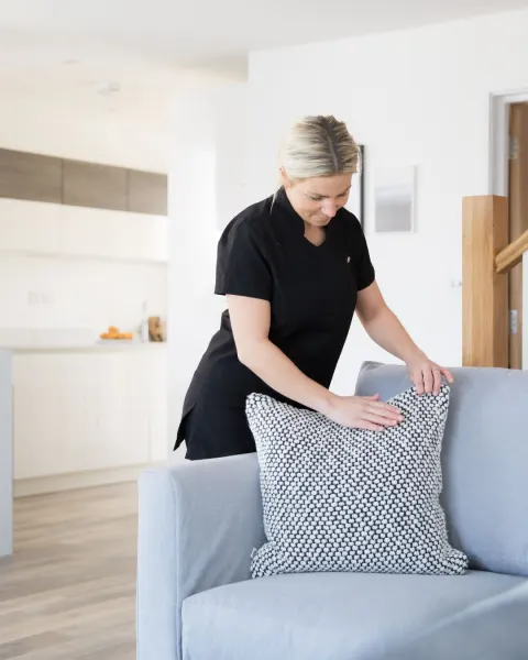 Image what-are-the-benefits-of-travelling-in-the-uk-1772534198 for 