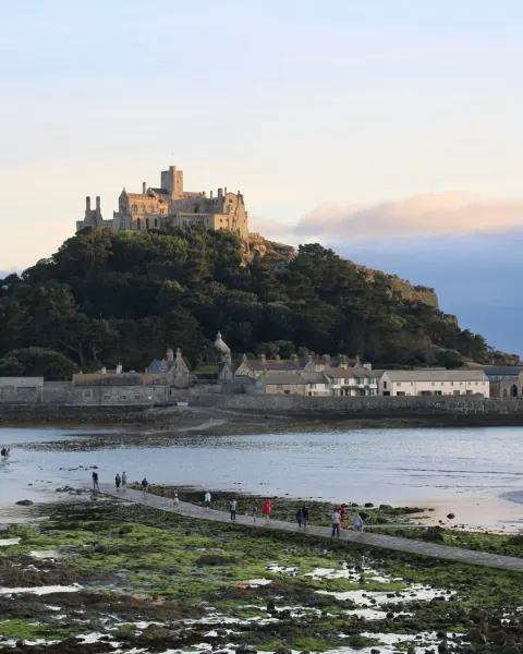 Image what-are-the-benefits-of-travelling-in-the-uk-1772534351 for 