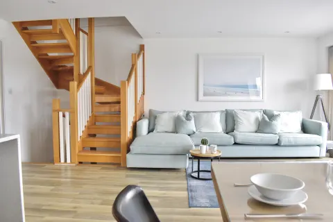 Photo 1 of Beachside