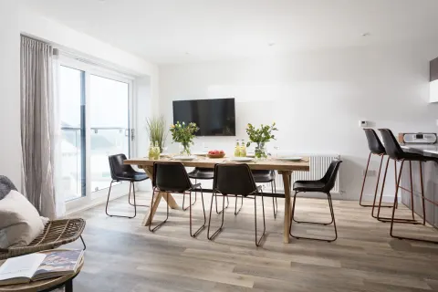 Photo 4 of Beachside