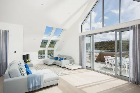 Photo 1 of High Tide