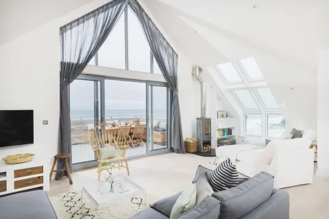 Photo 3 of Ocean Cliffs