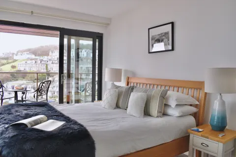 Photo 2 of Peninsula Apartment 5