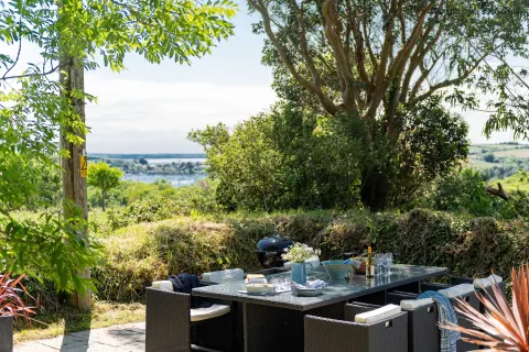 The Cowshed & Dairy Barn