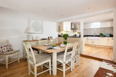 Photo 4 of The Salt Lodge